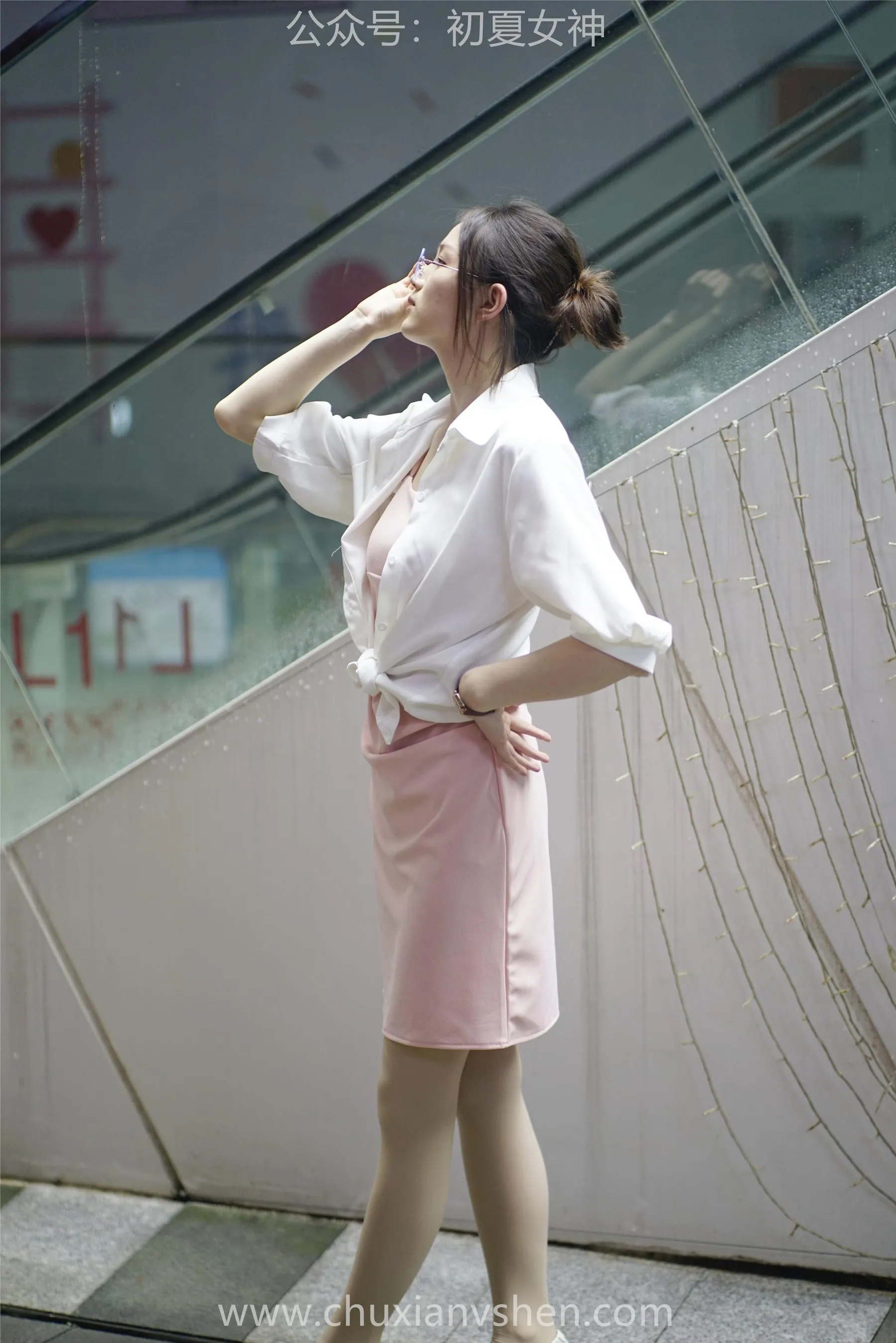 初夏女神 NO.066 大发 周末兼职 [226P]插图7